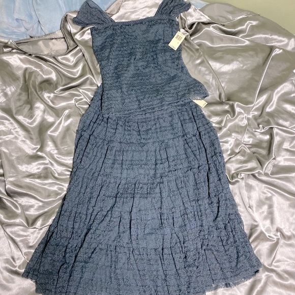 NWT Max Studio 2 piece Stretch Lace Slate Blue Top & Skirt Fun & Flirty - Picture 3 of 8